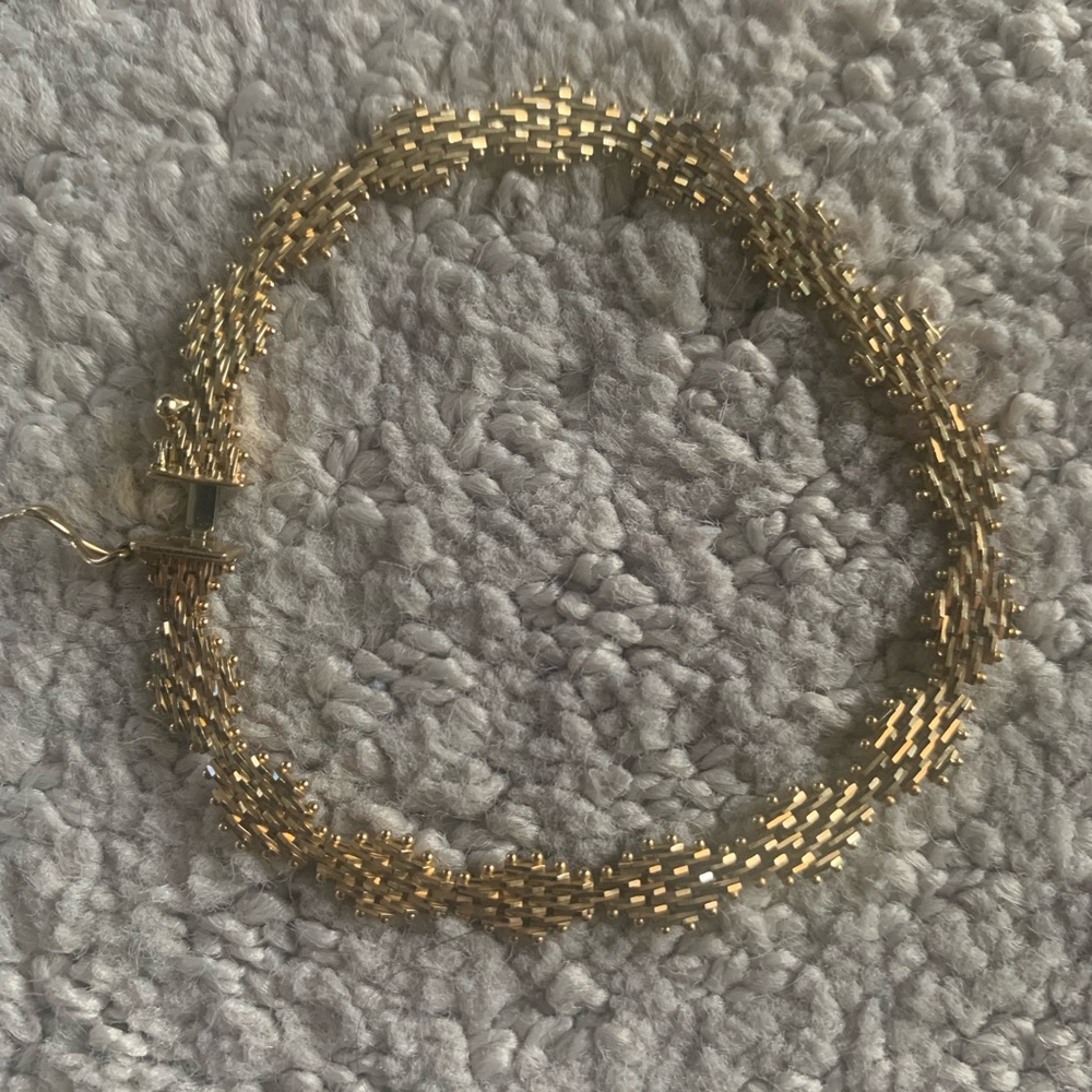 14k gold mesh boho-style bracelet.